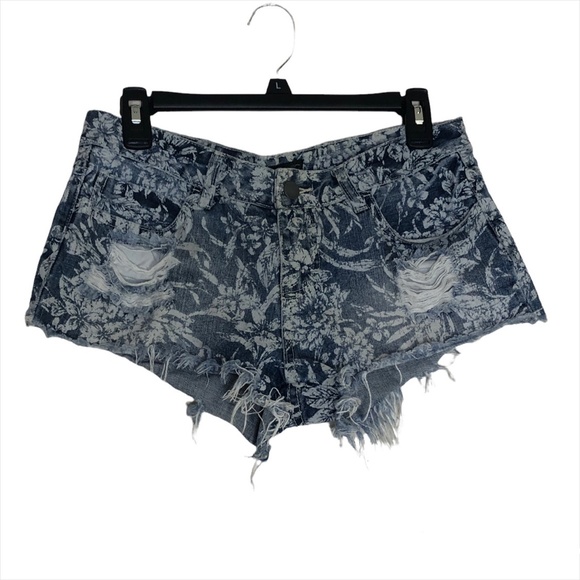 BILLABONG time keeps Floral Print Denim Distressed Shorty Shorts Size 5 - Picture 4 of 16
